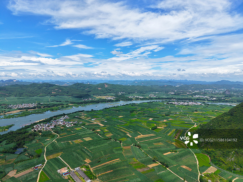 广西柳城融江航拍喀斯特地貌河流山水图片素材