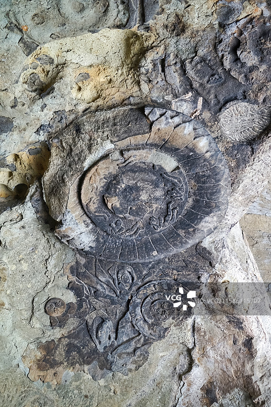 辽宁义县万佛堂石窟飞天雕塑图片素材