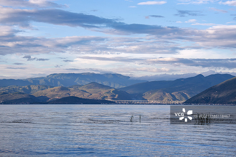 美轮美奂的大理洱海图片素材