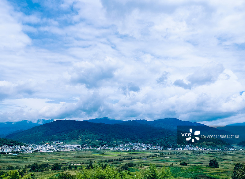 云龙槽涧坝子风光，阿昌族广场图片素材