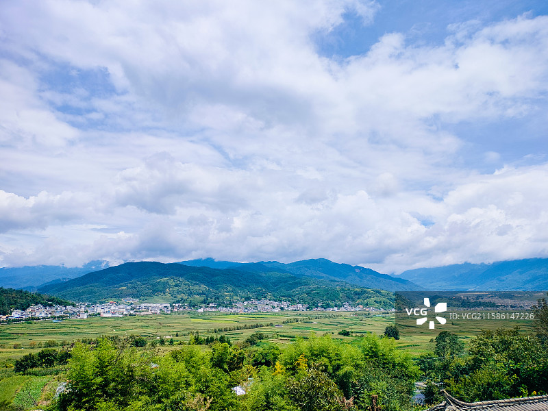 云龙槽涧坝子风光，阿昌族广场图片素材
