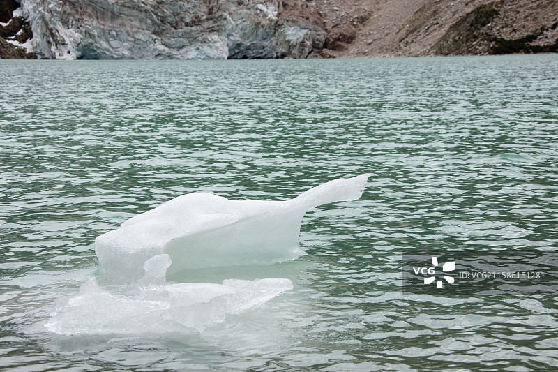 世界上落差最大的悬冰川布加冰川图片素材