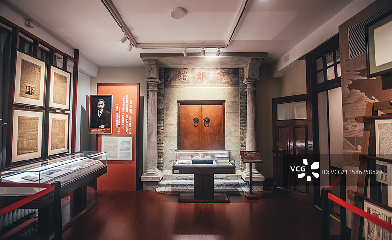 北京大学红楼(中国共产党早期北京革命活动纪念馆)建筑外观与室内展厅布置图片素材