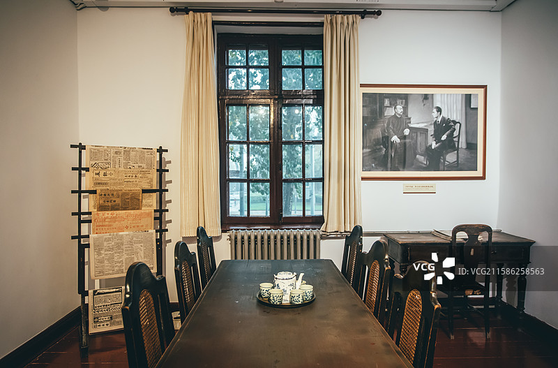 北京大学红楼(中国共产党早期北京革命活动纪念馆)建筑外观与室内展厅布置图片素材