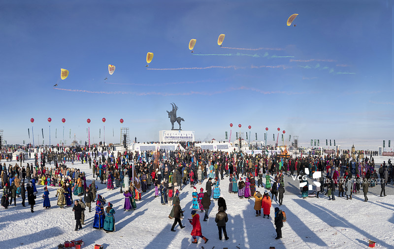 冬季那达慕-内蒙古呼伦贝尔陈巴尔虎旗图片素材