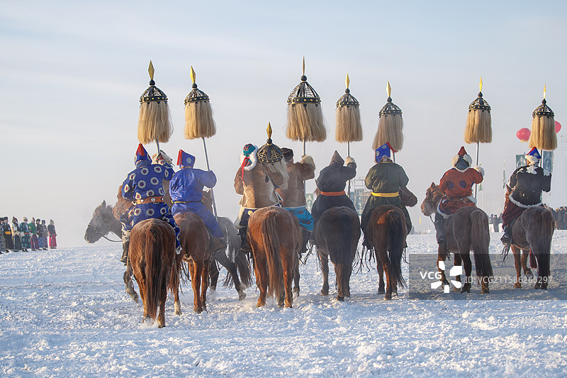 冬季那达慕-内蒙古呼伦贝尔陈巴尔虎旗图片素材