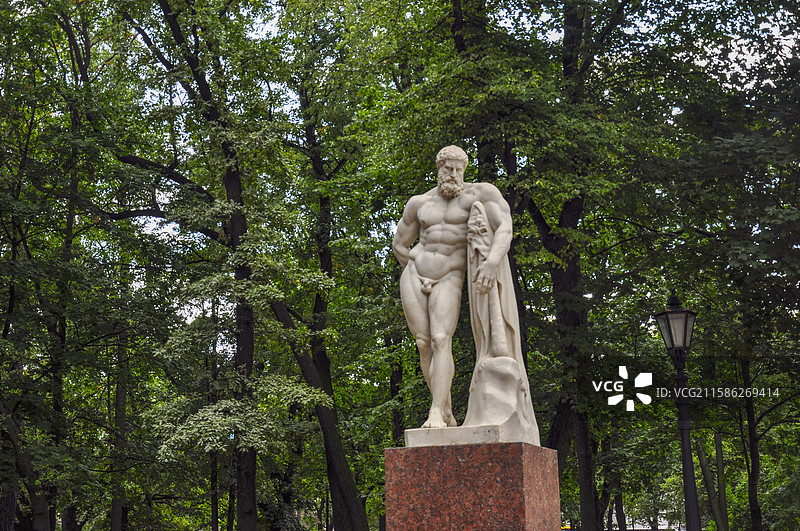 欧洲神话雕像，大力神雕像图片素材