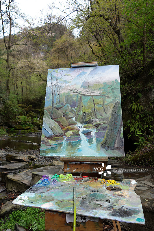 陕西省陕南汉中市略阳县略阳五龙洞国家森林公园：五龙洞口图片素材