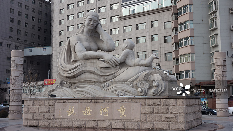 陕西省榆林市府谷县府谷镇：黄河母亲雕像图片素材