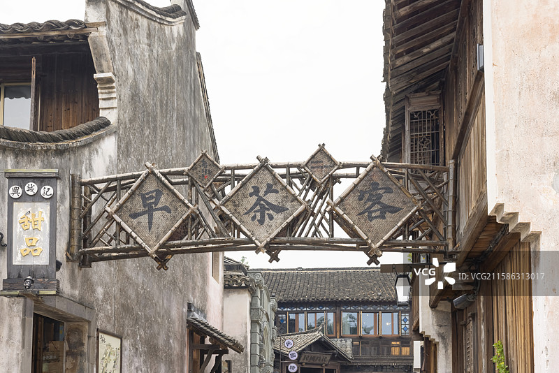 乌镇早茶客水上集市图片素材