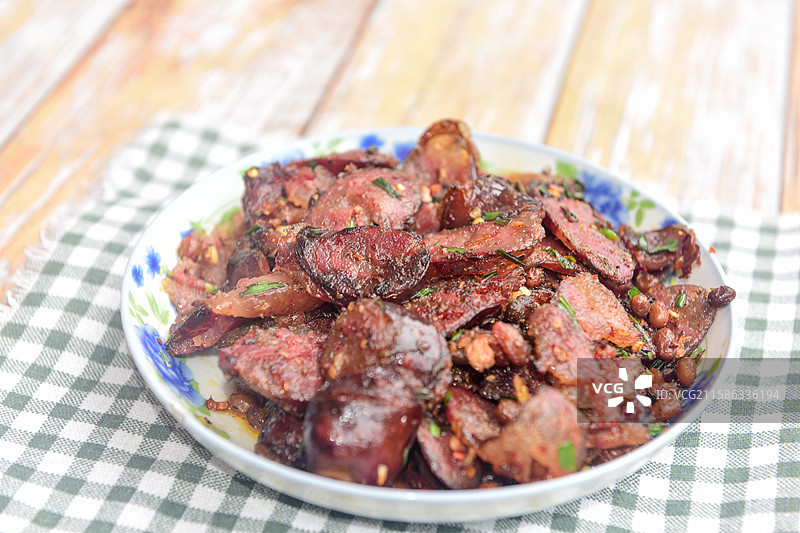 农家腊肠川味腊肠农家腌制香肠图片素材