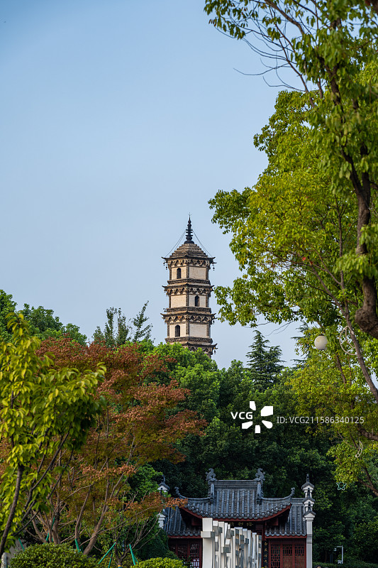 九江，浔阳江头夜送客，江州琵琶亭上望江关图片素材