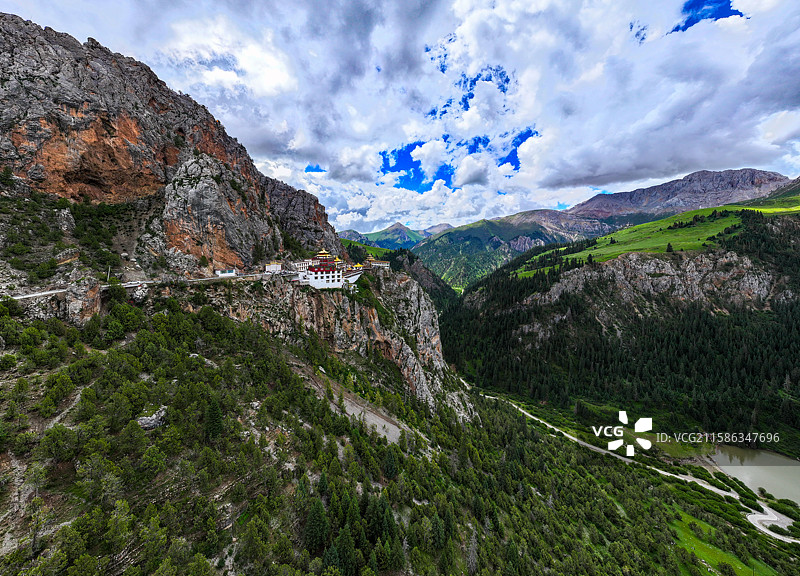 尕尔寺风光图片素材