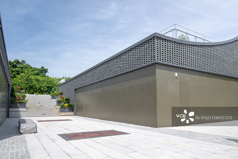 福建福州怀安会议中心现代建筑的外观设计图片素材