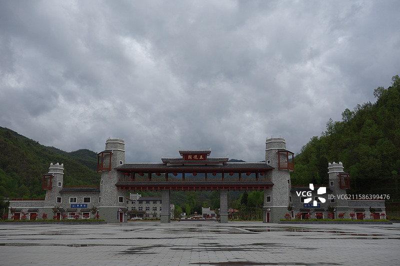 陕西省陕南汉中市略阳县略阳五龙洞国家森林公园图片素材