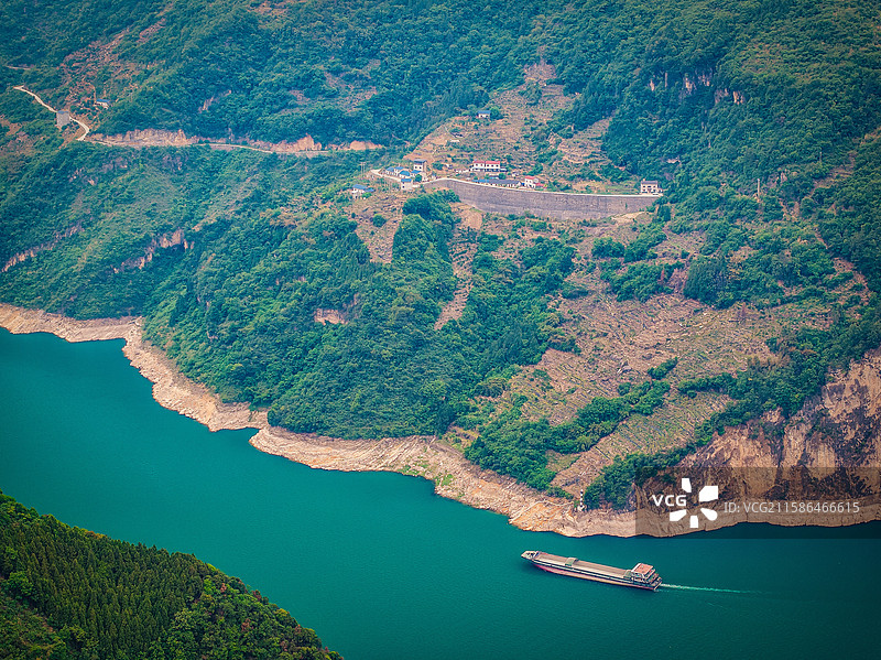 航拍宜昌秭归长江三峡风景区西陵峡风景图片素材
