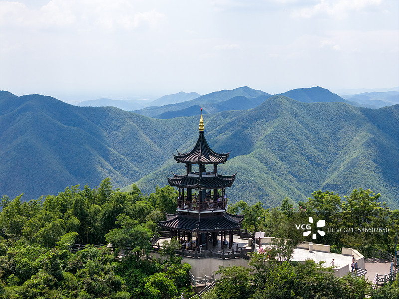 航拍宜兴竹海凌云阁图片素材
