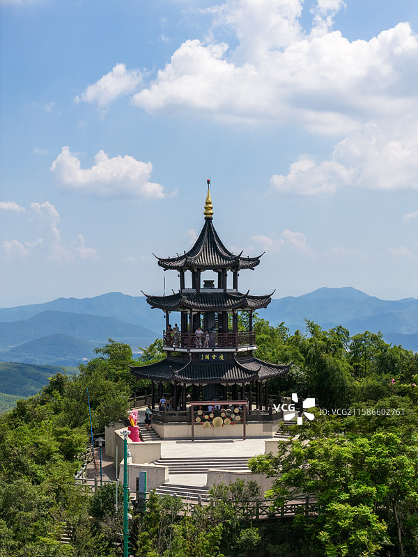航拍宜兴竹海凌云阁图片素材
