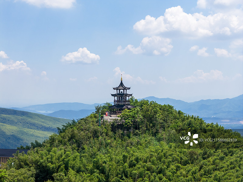 航拍宜兴竹海凌云阁图片素材