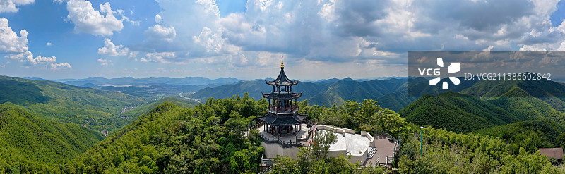 航拍宜兴竹海凌云阁图片素材