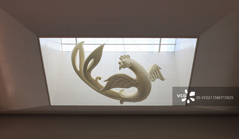 “天命玄鸟，降而生商”雕像 安阳殷墟博物馆图片素材