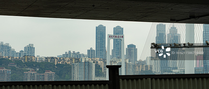 重庆南纪门轨道大桥图片素材