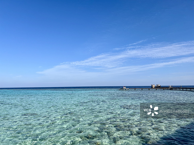 埃及赫尔格达 索马湾 红海海岸线 浪漫海边度假区 度假栈桥 玻璃海 广角壁纸图片素材