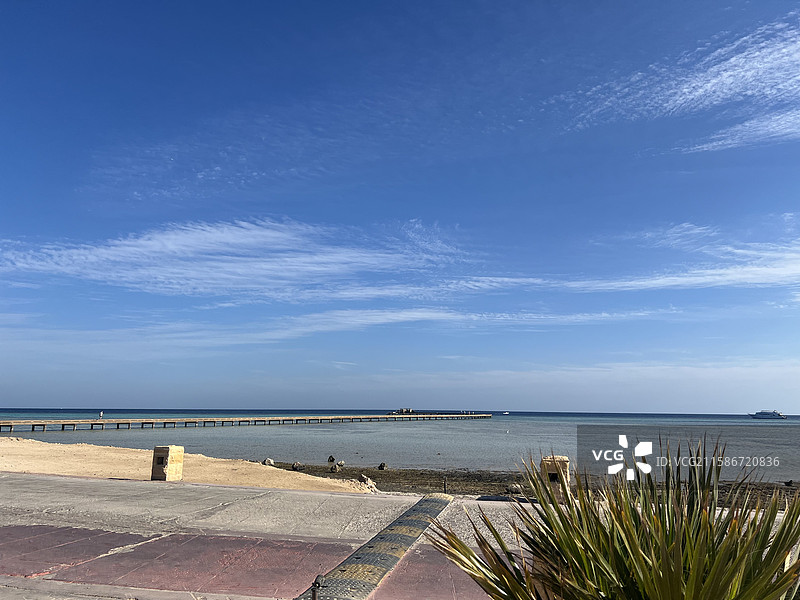 埃及赫尔格达 索马湾 红海海岸线 浪漫海边度假区 度假栈桥 玻璃海 广角壁纸图片素材