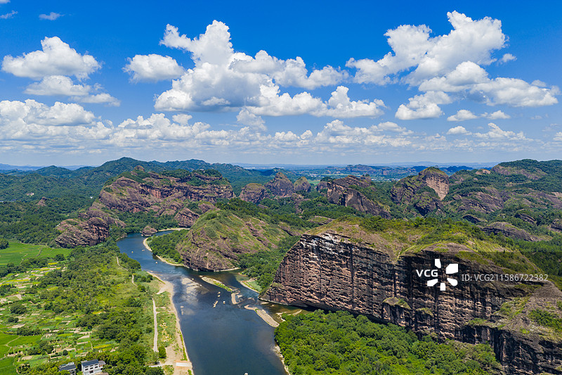 江西鹰潭龙虎山风光图片素材