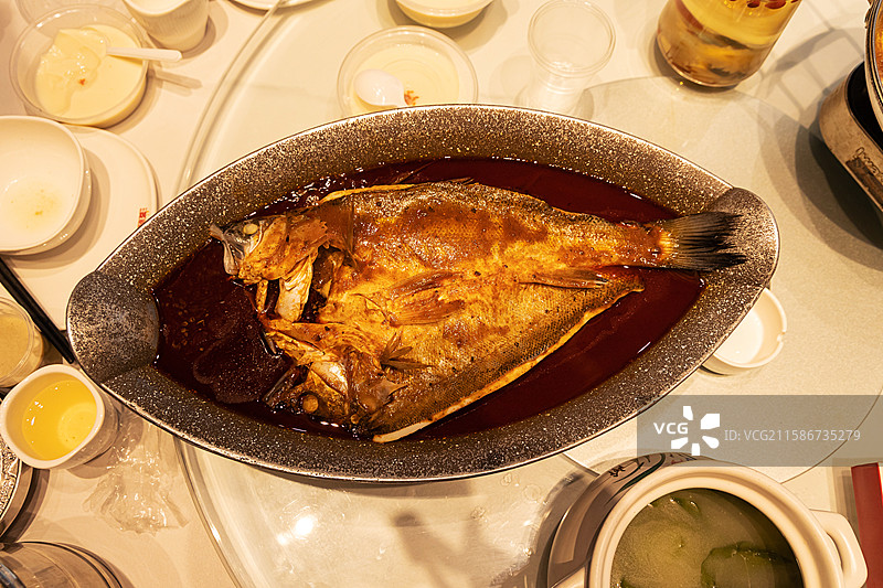 跳水鲈鱼菜肴图片素材