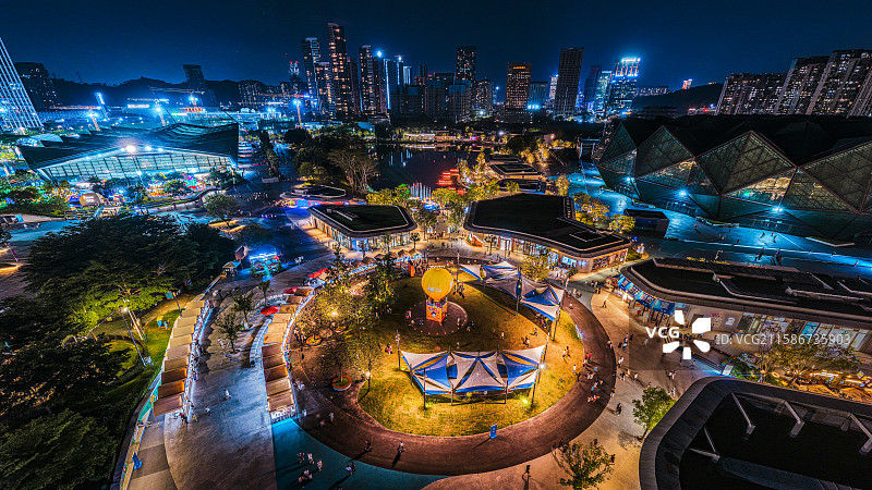 深圳龙岗大运中心大运天地商圈日夜景图片素材