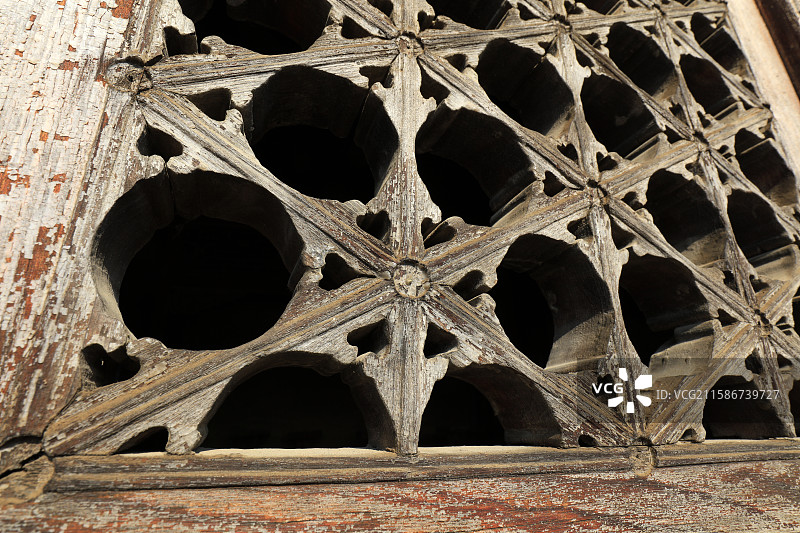 河北易县清西陵慕陵隆恩殿木质雕花窗棂图片素材