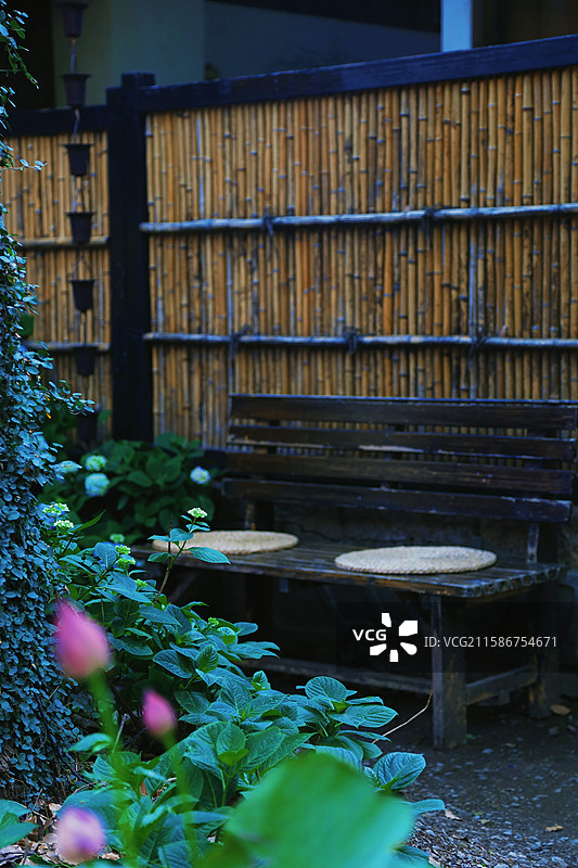 江南无锡5A景区惠山古镇锡惠名胜区龙光寺绣球花紫阳花图片素材