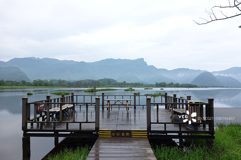 湖北省神农架林区大九湖湿地：五号湖图片素材