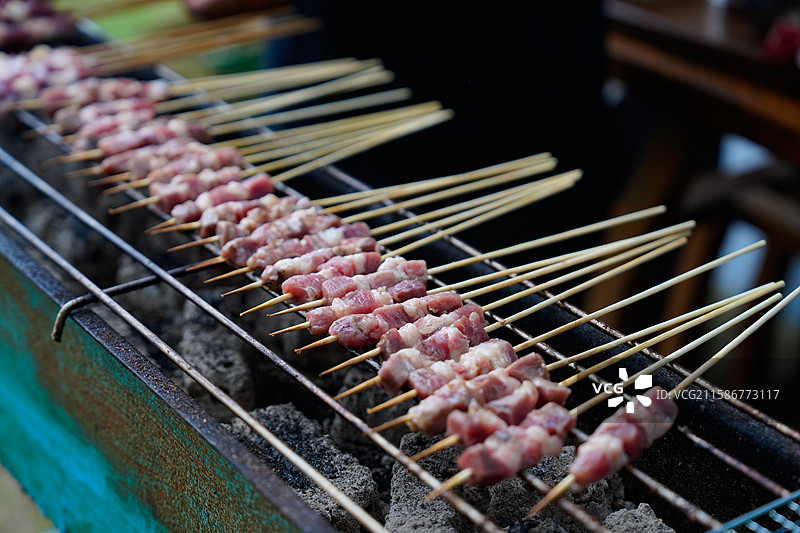 烧烤烤五花肉图片素材