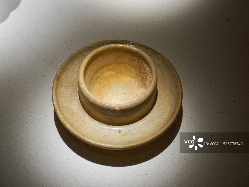 宋青釉杯托，福建博物院藏图片素材