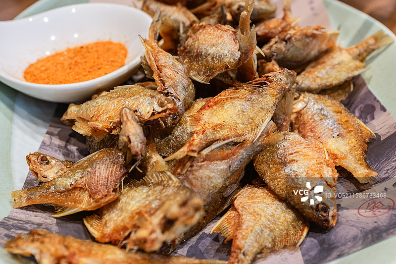 东北特色 炸鱼图片素材