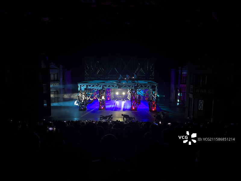 河南省 郑州市 中牟县 电影小镇 剧场  实景演出 舞台 穿越德化街 舞台剧表演图片素材