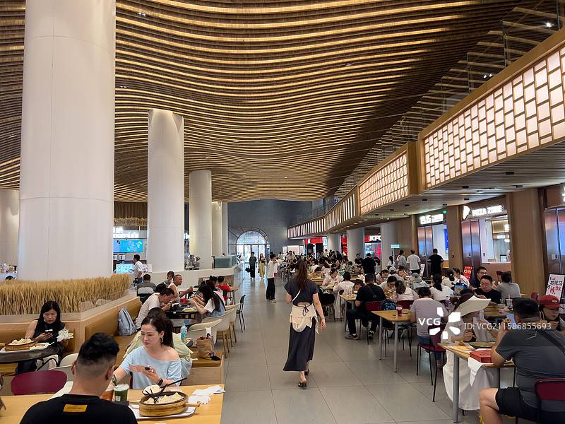 河南省 郑州市 中牟县 只有河南·戏剧幻城 景区 剧场  场景 餐厅 饭店 餐饮图片素材