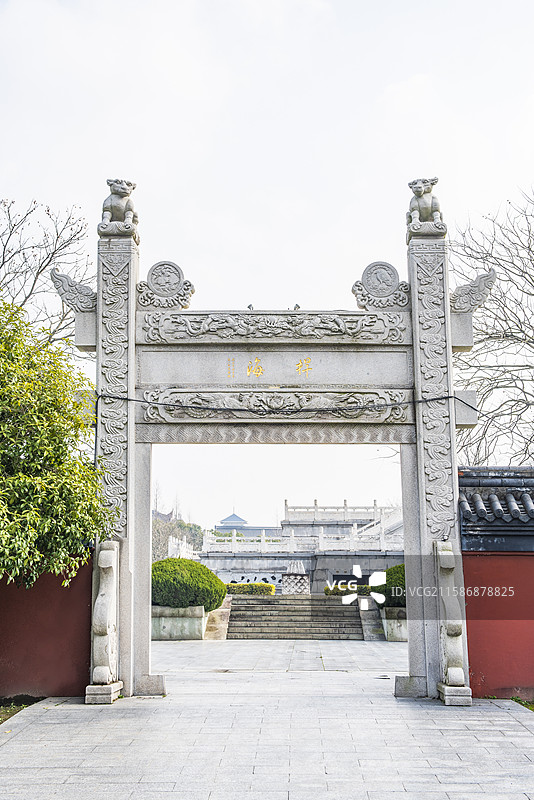 嘉兴海宁盐官古城牌楼 海宁观潮圣地公园 牌坊 牌楼 海宁盐官古城图片素材