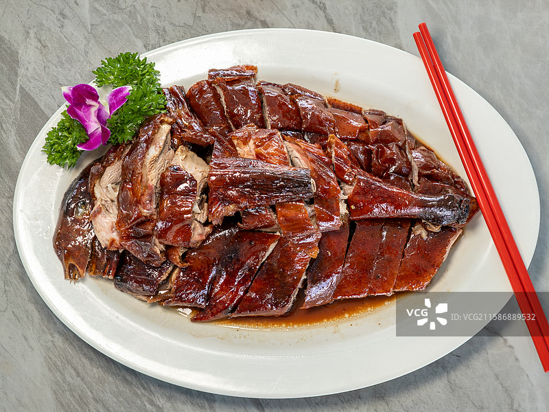 餐盘里的烧鹅图片素材