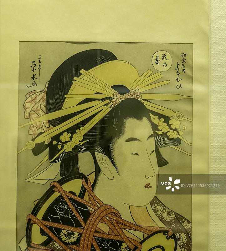 河南省开封博物馆“开封朱仙镇木版年画展”：松葉屋内（日本浮世绘／一乐亭荣水，当代）图片素材