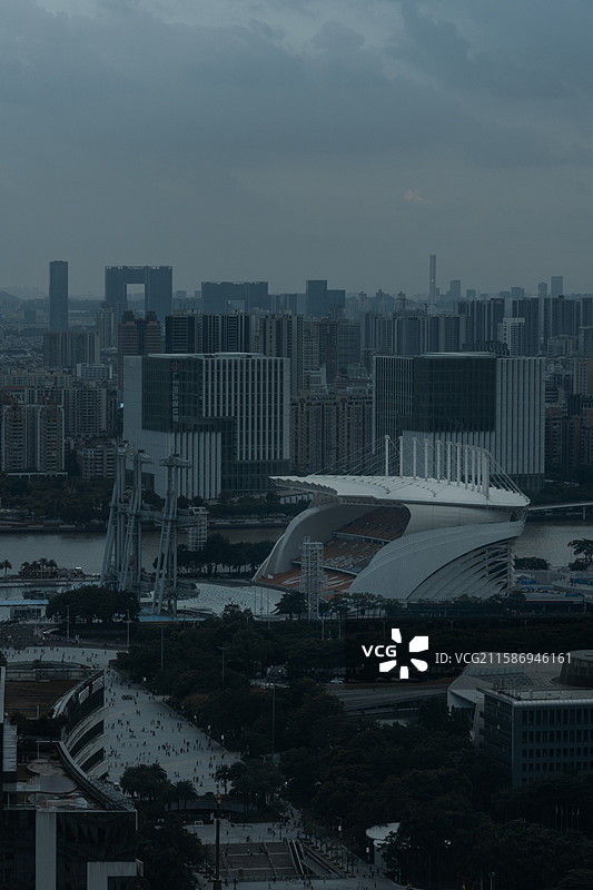 海心沙亚运体育馆、广州之窗、广州国际媒体港、日立电梯大厦同框图片素材