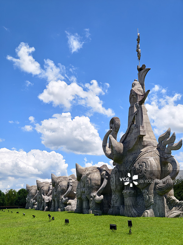 绍兴上虞中华孝德园舜耕群雕图片素材