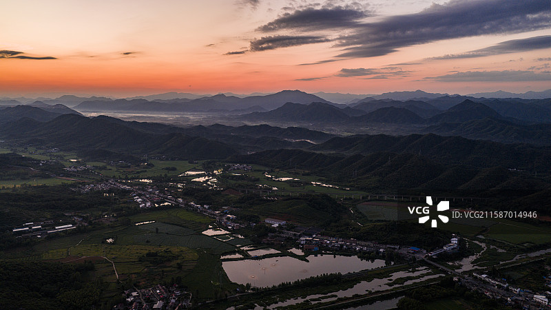 航拍安徽省池州市贵池区唐田镇风光图片素材