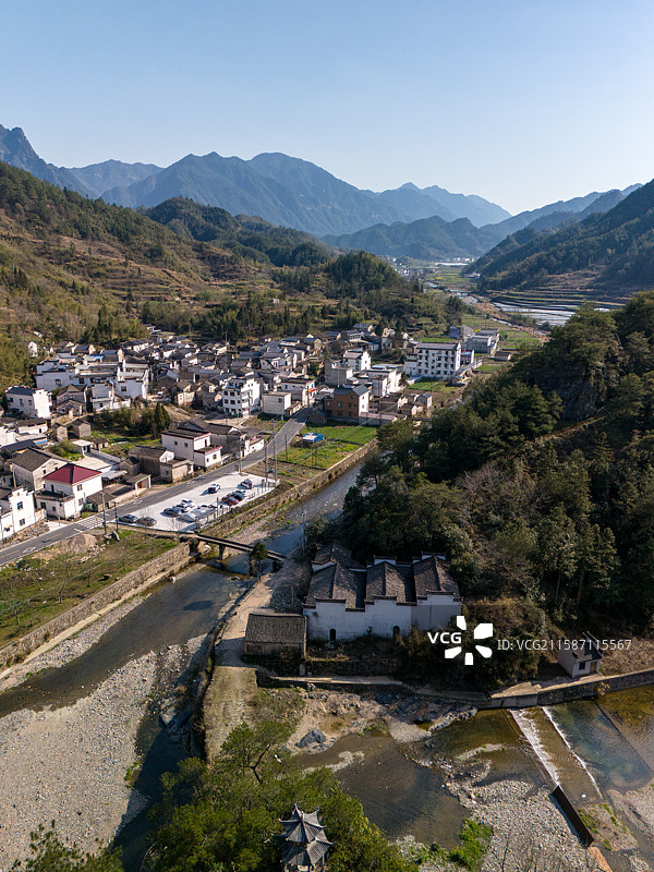 航拍安徽省宣城市绩溪县龙川古村落图片素材
