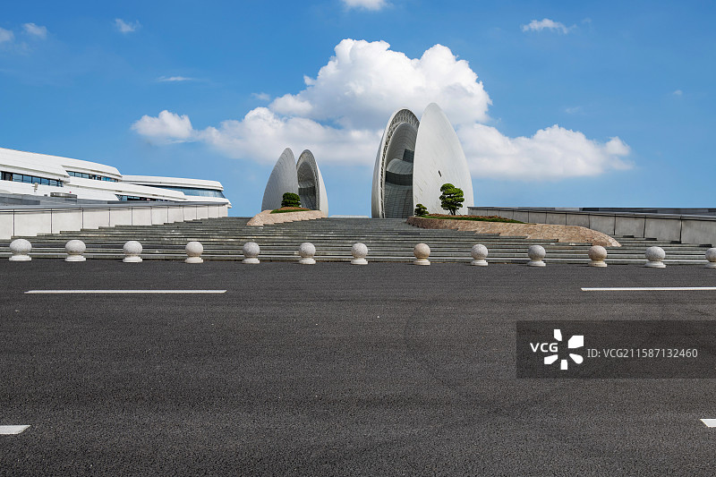 广东珠海城市地标建筑珠海大剧院日月贝图片素材