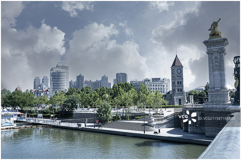 千年古河新洋楼 ————（原创） 九河汇于三岔口， 河清海晏汇海流。 哪吒陈塘斗夜叉， 朱棣运兵运河图片素材