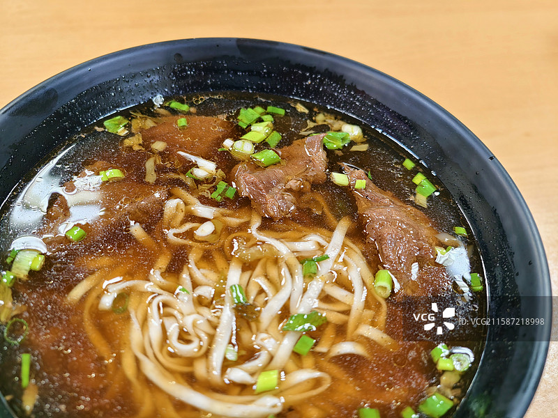 台湾红烧牛肉面 局部图片素材