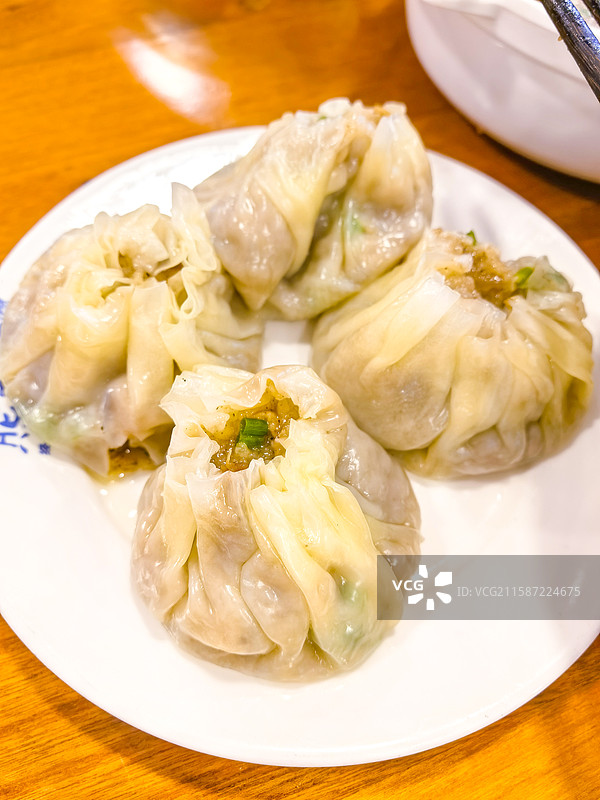 重油糯米烧麦湖北特色美食特写图片素材